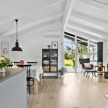 Gorgeous In With Kitchen *