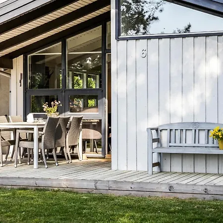 Gorgeous In With Kitchen * Strandby